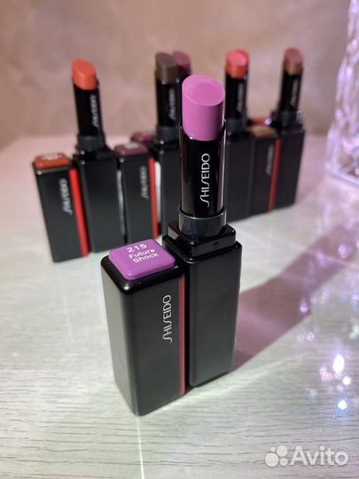 Shiseido помада VisionAiry Gel