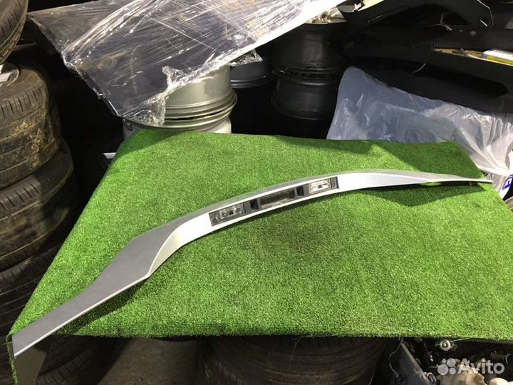 Накладка на крышку багажника Bmw X3 3.0Si E83 N52K