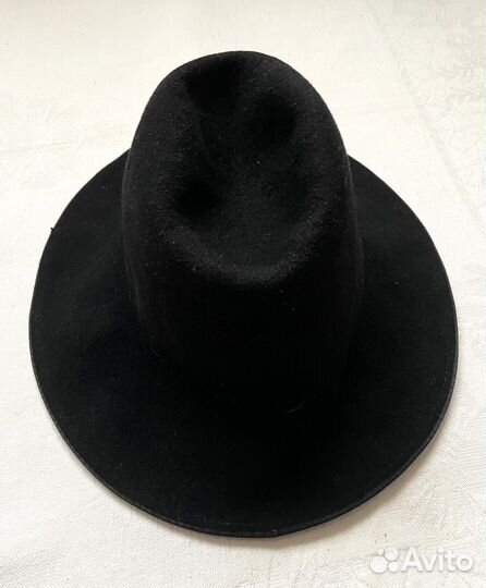 Шляпа мужская с широкими полями