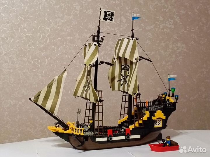 Lego (аналог) Пиратский корабль adventure