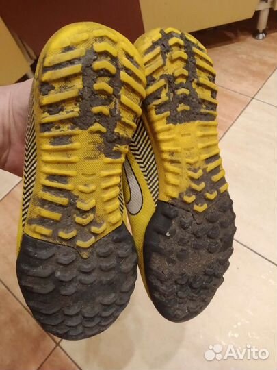 Футбольные бутсы nike mercurial
