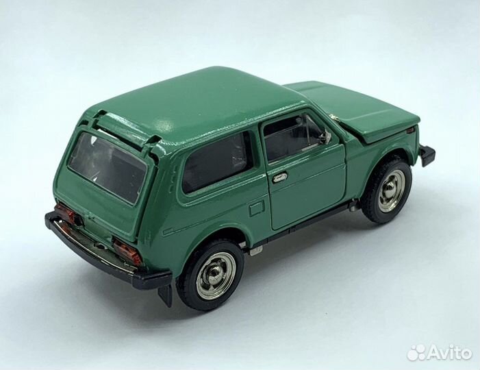 Лада 2121 А20 А-20 нива ранняя модель 1:43
