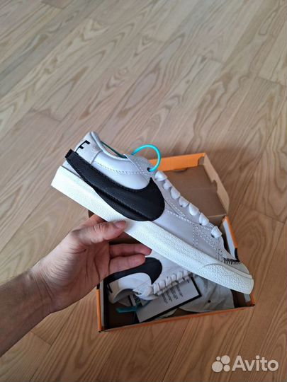 Nike blazer low 77