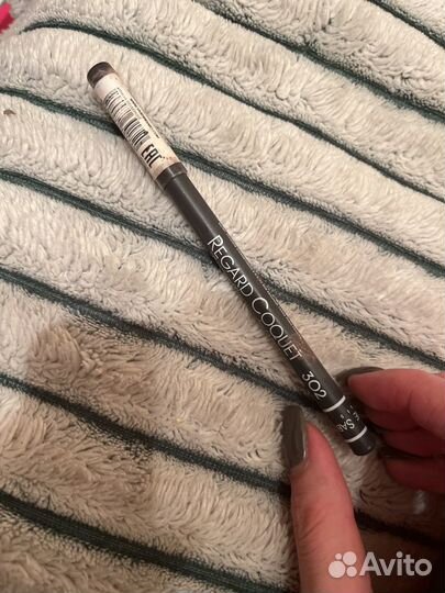 Карандаш для глаз vivienne sabo