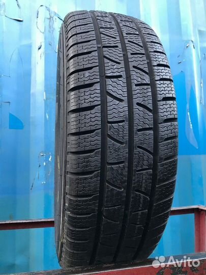 Pirelli Carrier Winter 235/65 R16C