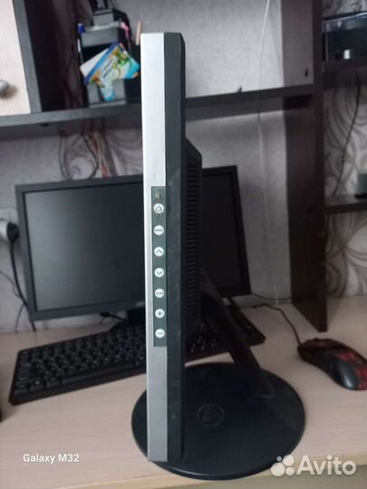 Монитор prestigio P173
