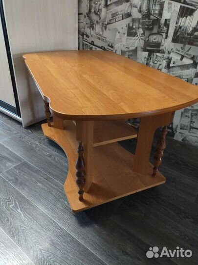 Журнальный стол