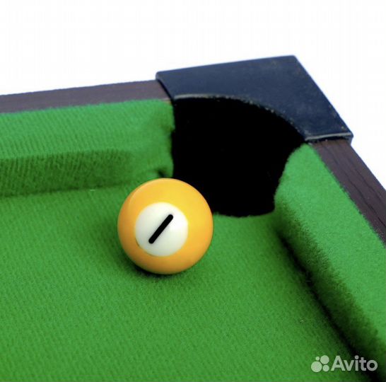 Настольный бильярд 