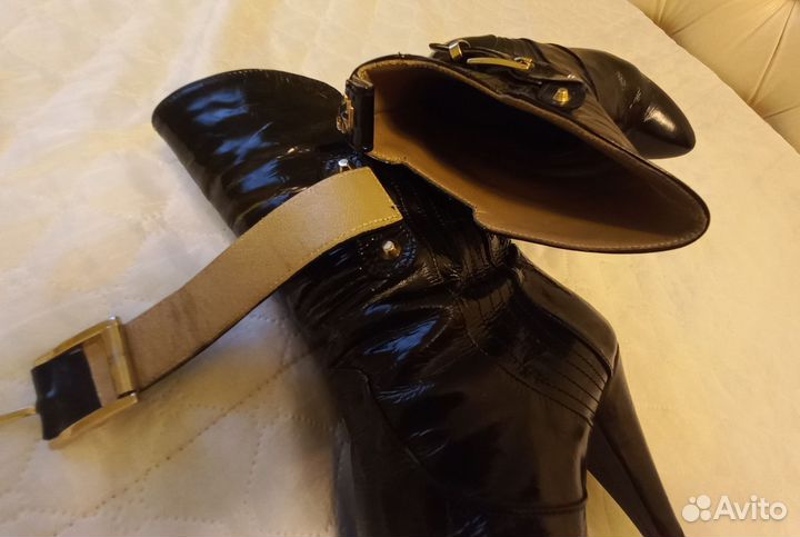 Сапоги versace (Версаче) кожа лак размер 36