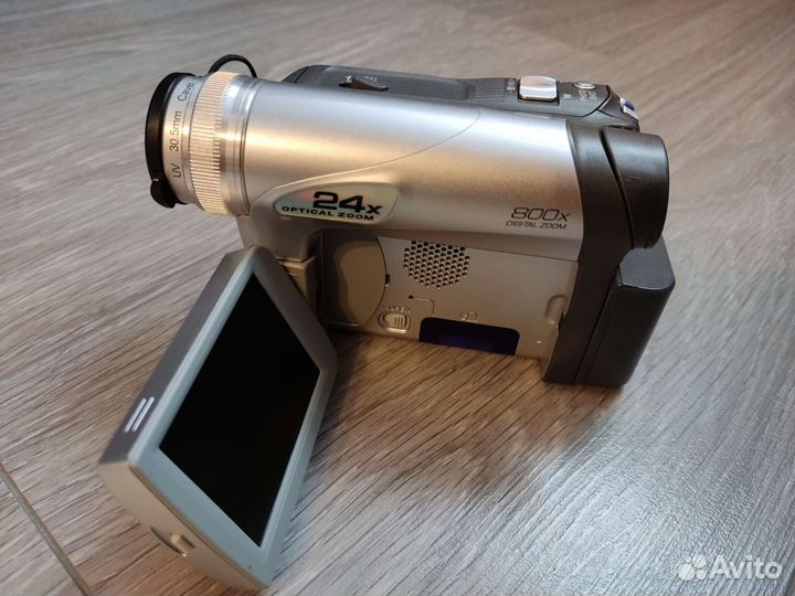 Видеокамера Panasonic NV-GS25