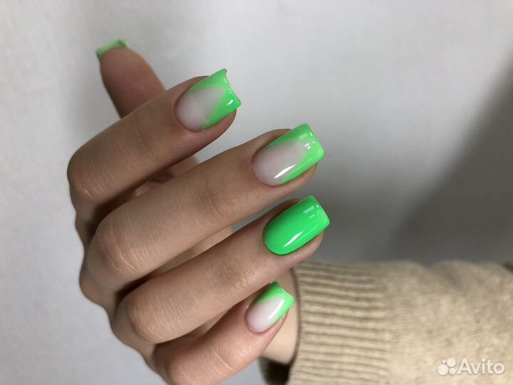 Маникюр, педикюр Красноярск