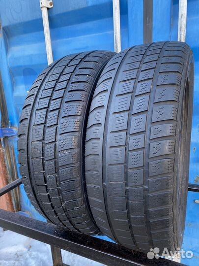 Cooper Weather-Master Snow 215/60 R16