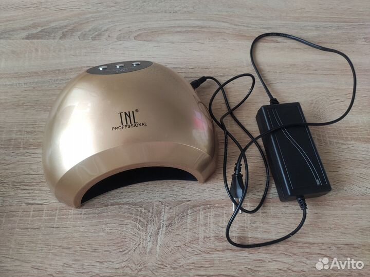 UV/LED лампа для маникюра TNL Professional