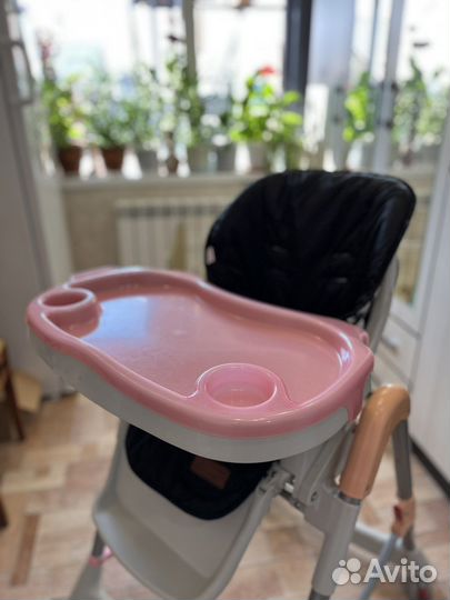 Детский стульчик для кормления
