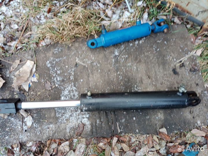 Цилиндр гидравлический бу