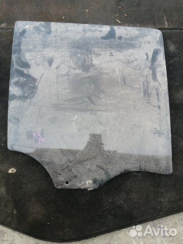 Стекло заднее правое Mazda Demio DY3W