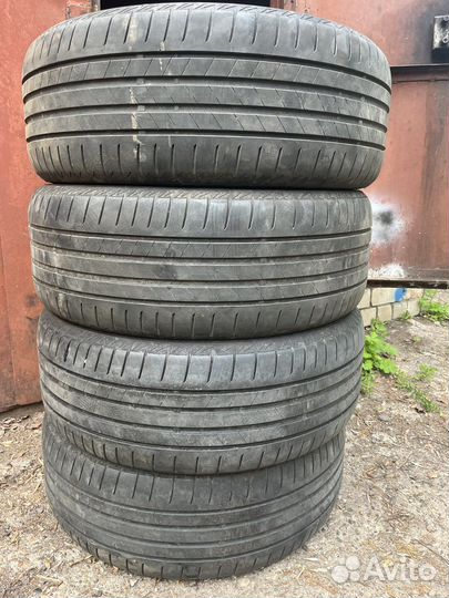 Bridgestone Turanza T005 225/55 R17 97
