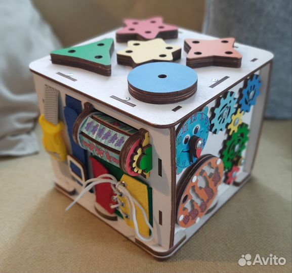 Бизиборд домик со светом, небольшой