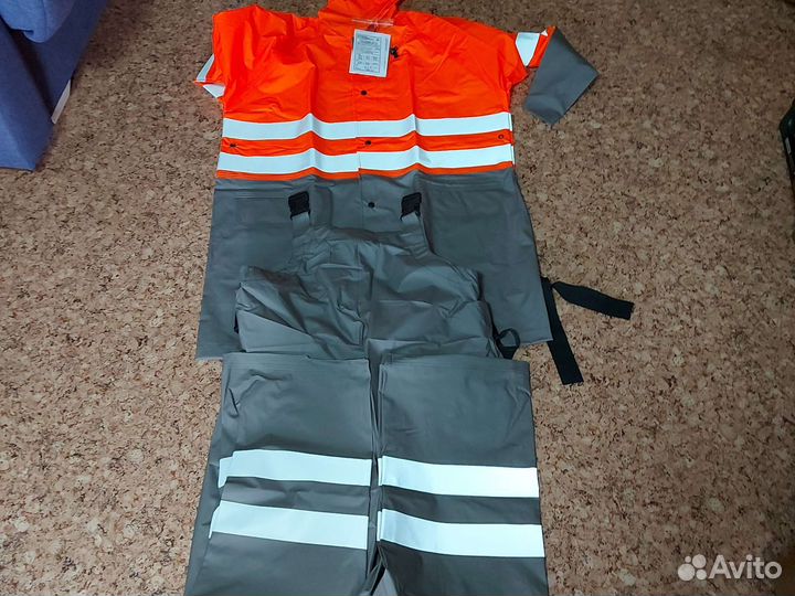 Комбинезон дождевик