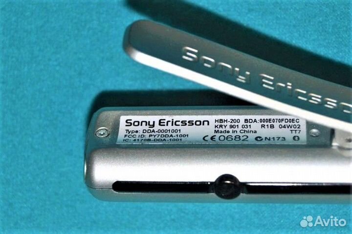 Bluetooth гарнитура Sony Ericsson HBH-200 Новая