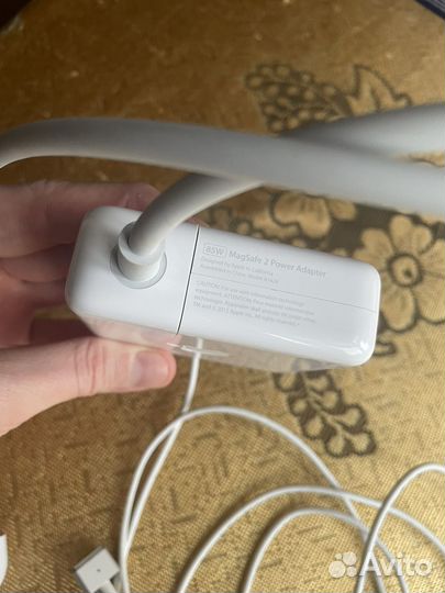Apple 85w magsafe 2 power adapter