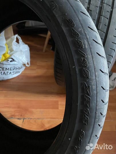 Pirelli Ice Zero 245/35 R18