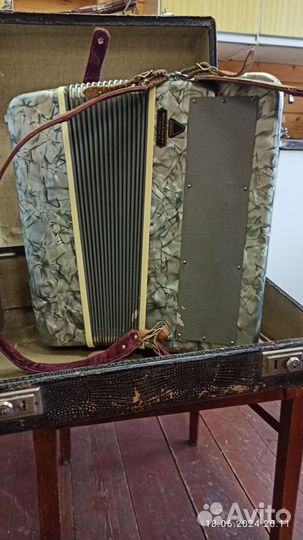 Баян Meinel & Herold