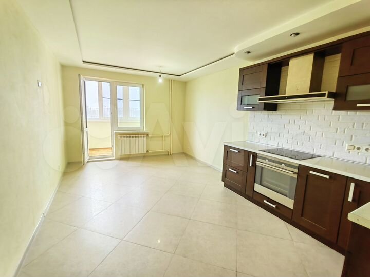 3-к. квартира, 91 м², 13/16 эт.