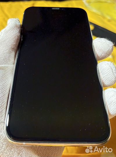 iPhone 11 pro 64 silver