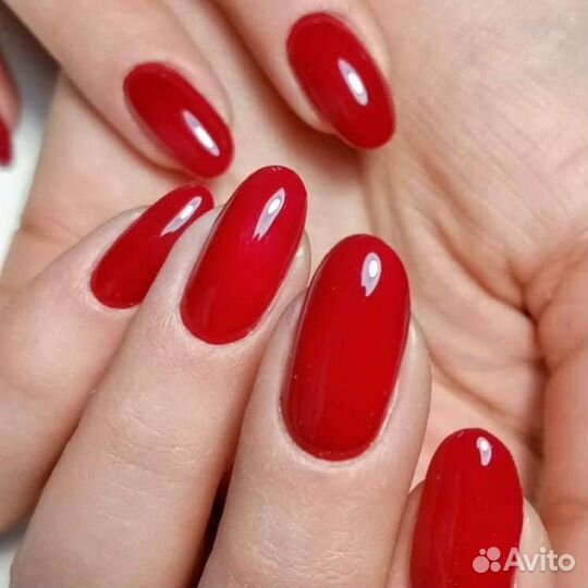 Маникюр с покрытием гель-лаком