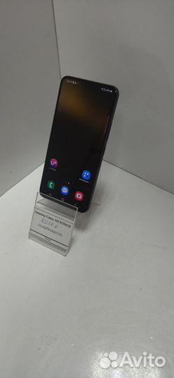 Samsung Galaxy S22, 8/256 ГБ