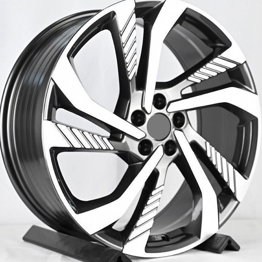 Литые диски Iwheelz 8×R20 5×108