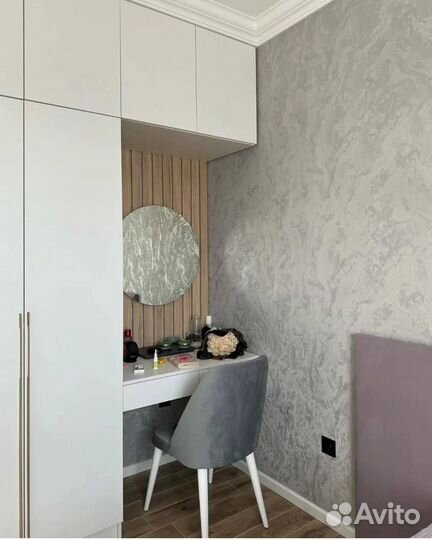 Щкаф с рабочей зоной в спальню