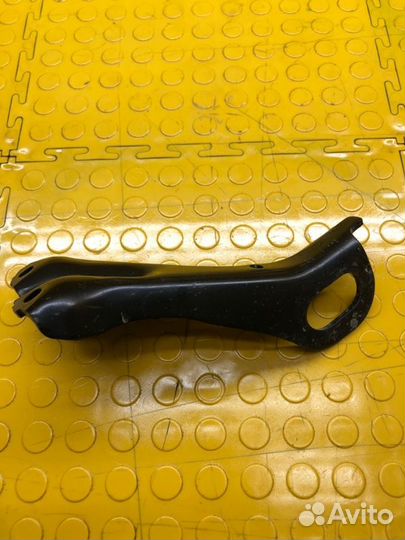 Кронштейн Renault Duster HSM H4M430 2019