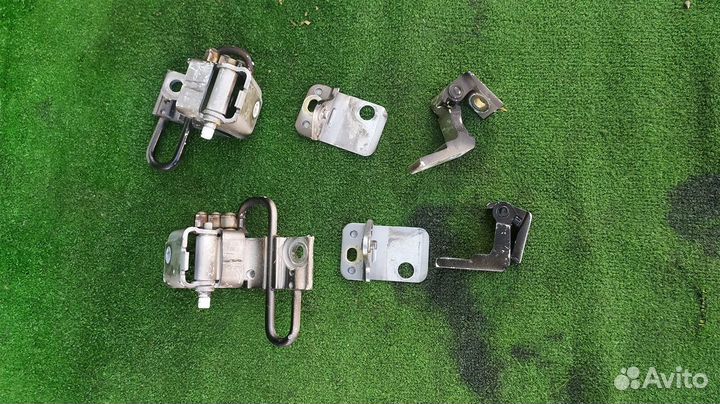 Петли дверей Комплект задние Audi A6 седан BDW