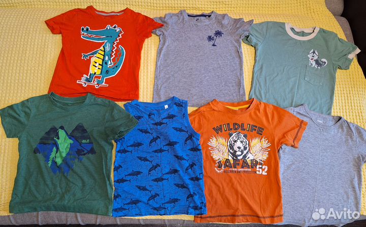 Пакет футболок на мальчика(р.104-110)