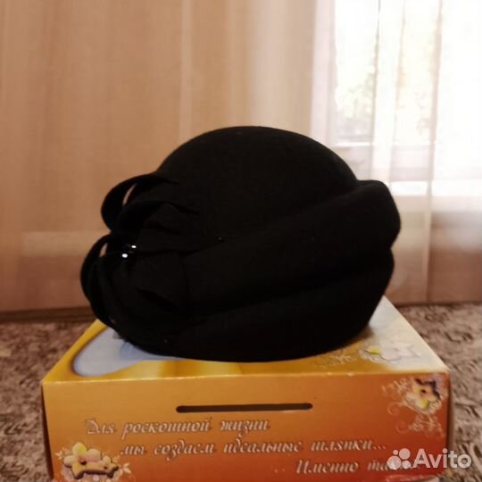 Берет фетровый женский