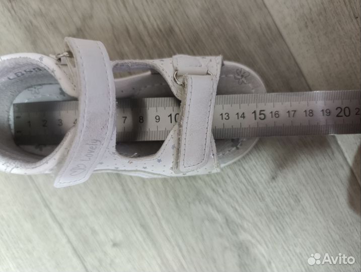 Сандалии для девочки 25