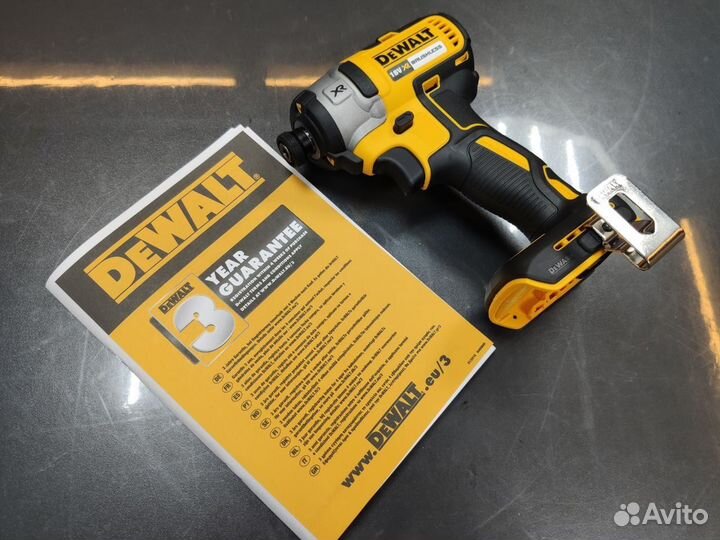 Бесщёточный импульсный шуруповерт Dewalt DCF887