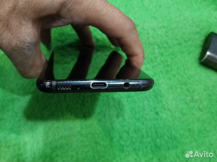 Samsung Galaxy S8+, 4/64 ГБ