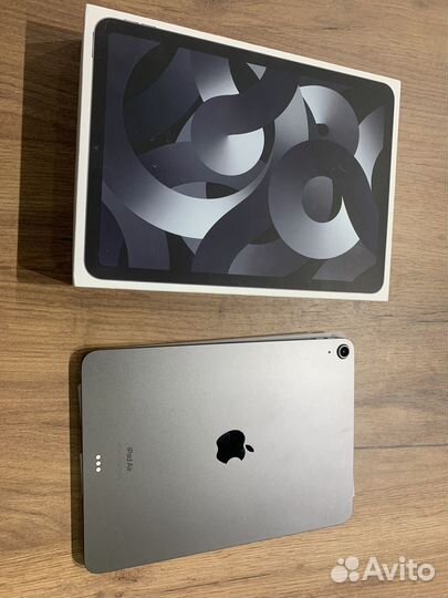 iPad air 5 256gb wifi