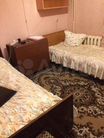Комната 14 м² в 2-к., 4/5 эт.