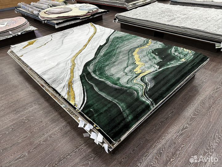 Ковер новый 200 х 290 Турция