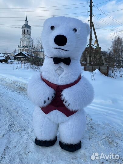 Ростовой костюм белого медведя