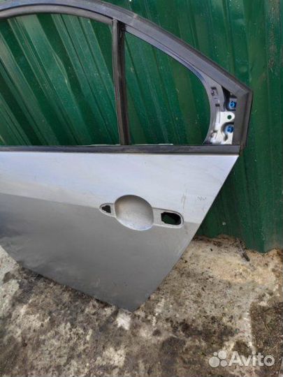 Дверь задняя левая Nissan Primera P12