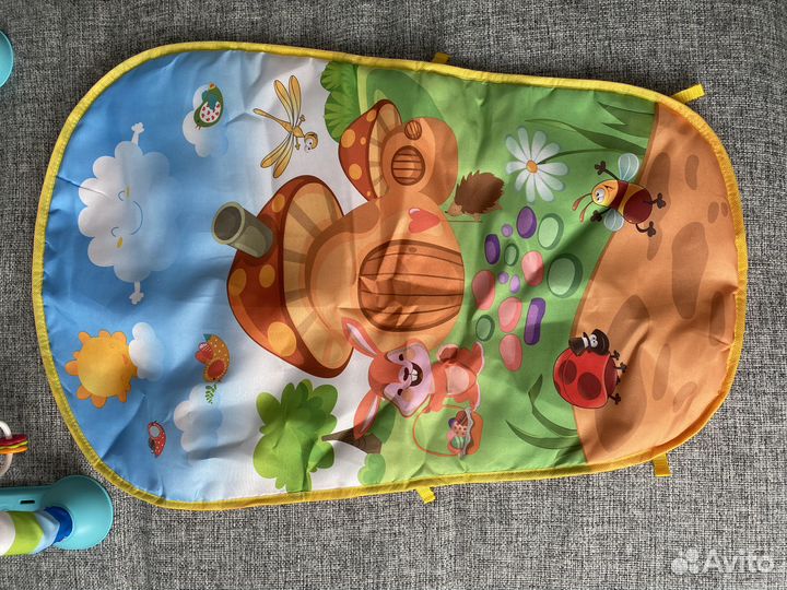 Развивающий коврик с пианино