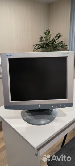 Монитор для компьютера