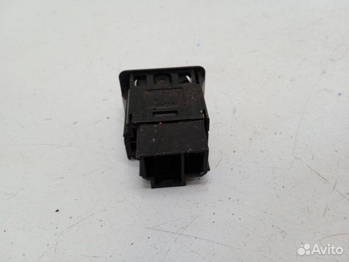 Кнопка омывателя фар Nissan Maxima A33 2.0 2003