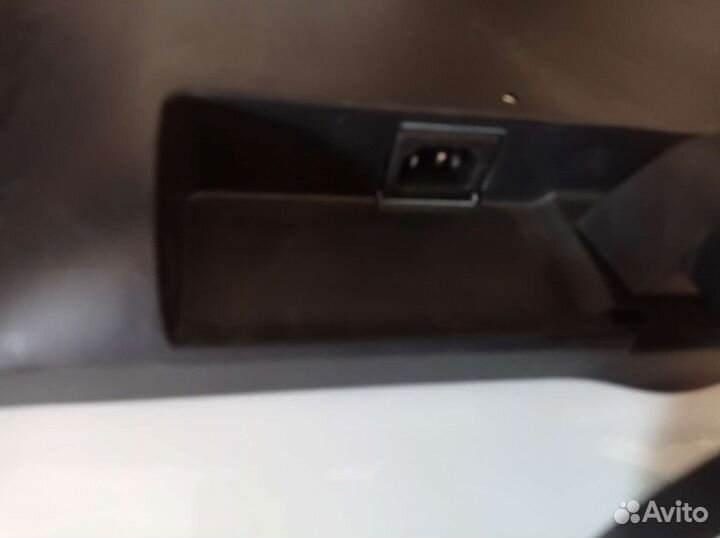 Монитор Philips