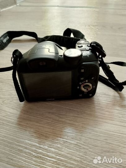 Зеркальный фотоаппарат